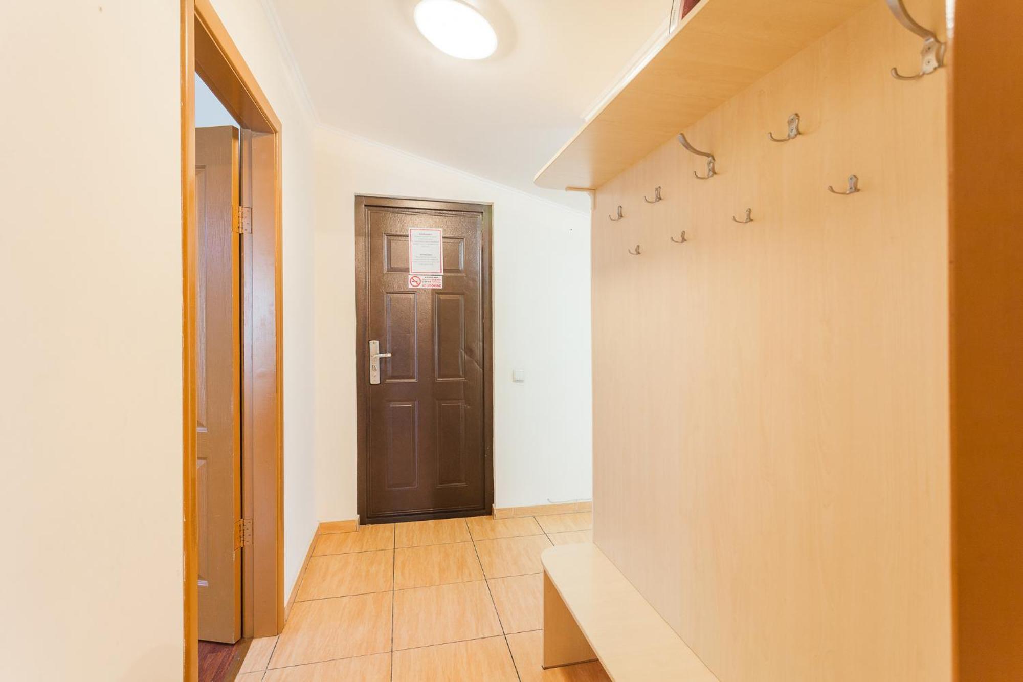 Apartment At Malaya Zhytomyrska 5 Kyiv Exterior foto